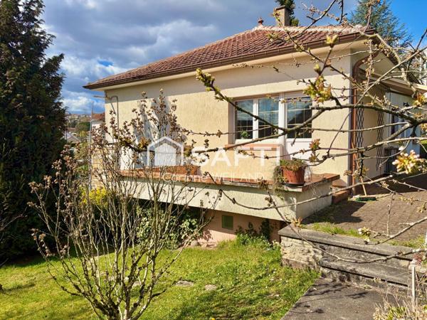 Maison individuelle à FREYMING MERLEBACH habitable de plain-pied, accès direct vers terrasses et jardin, 3 chambres, garage 2 voitures