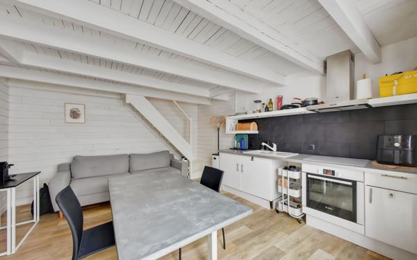 Maison à vendre    2 pièces •  Saint-Martin-de-Ré