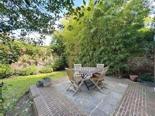 Maison mitoyenne 1 côté Hem Secteur Croix-Hem-Roubaix 100 m²