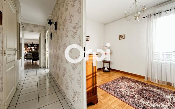 Appartement à vendre    3 pièces • 71,65 m2 Saint-Symphorien-sur-Coise