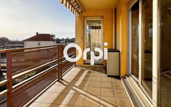 Appartement à vendre    3 pièces • 71,65 m2 Saint-Symphorien-sur-Coise