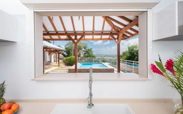 Maison à vendre    4 pièces • 113 m2 Le François