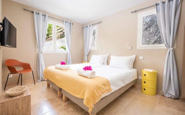 Maison à vendre    4 pièces • 113 m2 Le François