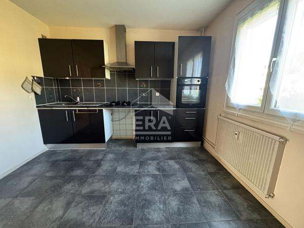 APPARTEMENT  3 PIECES RDC  2 BALCONS 60 M² CAVE PARKING PRIVATIF LURE