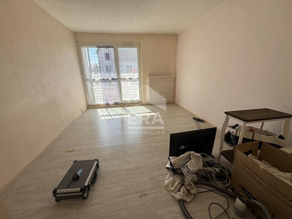APPARTEMENT  3 PIECES RDC  2 BALCONS 60 M² CAVE PARKING PRIVATIF LURE