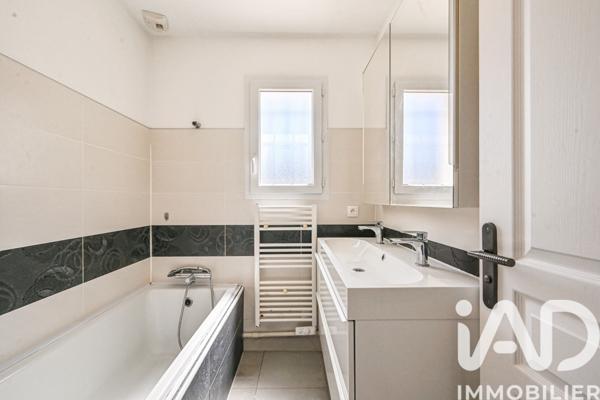 Maison à vendre 5 pièces 107 m² Allauch