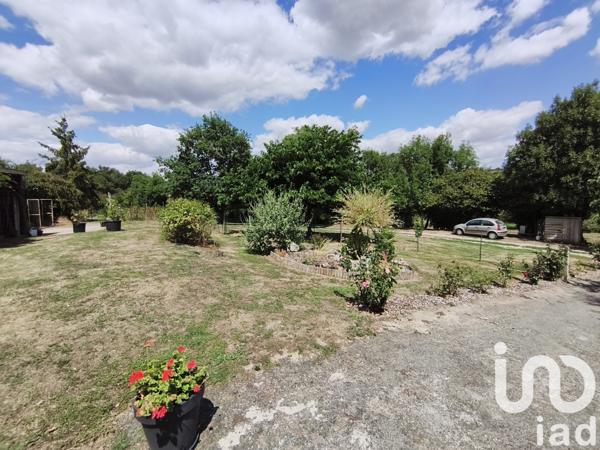 House for sale 7 rooms 235 m² Gourgé