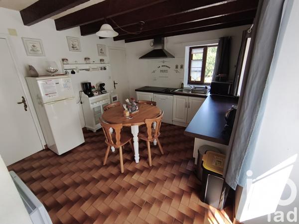 House for sale 7 rooms 235 m² Gourgé