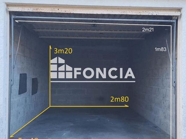 Location Parking - 130 RUE GAMBETTA Rochefort 17300