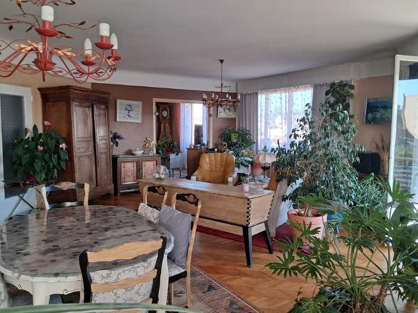 Superbe Appartement Montceau Les Mines 7 pieces 166.58 m2