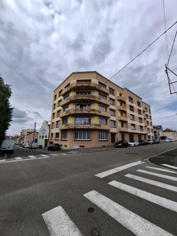 Superbe Appartement Montceau Les Mines 7 pieces 166.58 m2