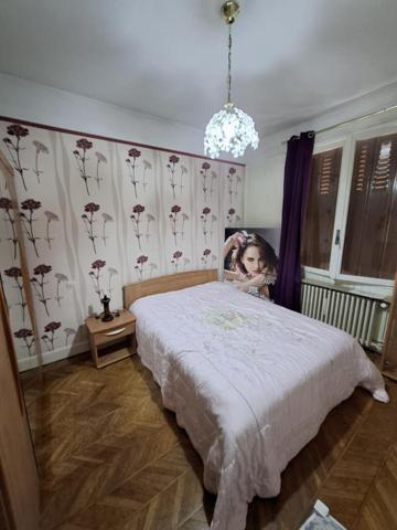 Superbe Appartement Montceau Les Mines 7 pieces 166.58 m2