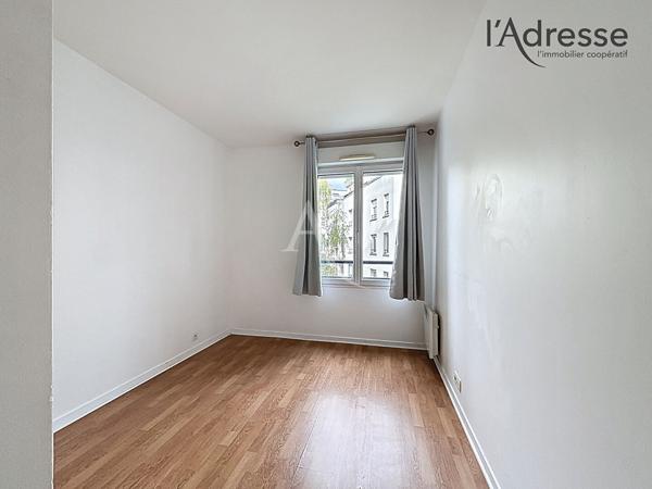 Suresnes - Marché Caron - 4 pièces de 94m² cave parking