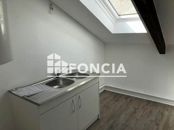 Location Appartement 2 pièces 36.9 m² - 51 RUE SELLIER Nancy 54000