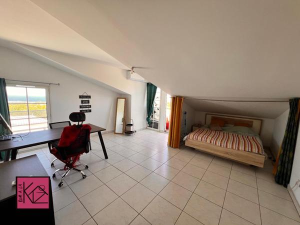 Appartement 3 pièces de 81 m² à St pierre - ravine des cabris