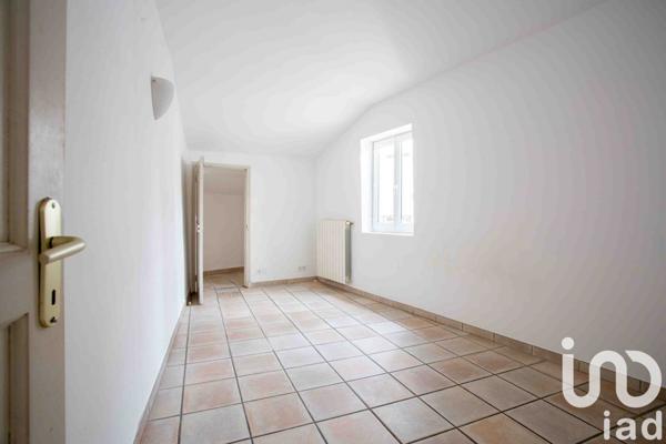 Duplex 3 pièces de 73 m² à Orange (84100)