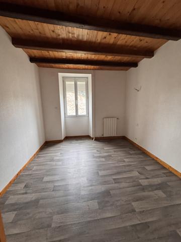 MAISON DE BOURG RÉNOVÉE
