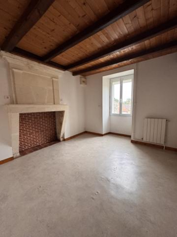 MAISON DE BOURG RÉNOVÉE