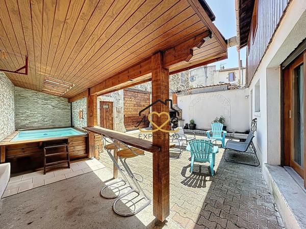 Billom (63160) Ensemble immobilier à Billom