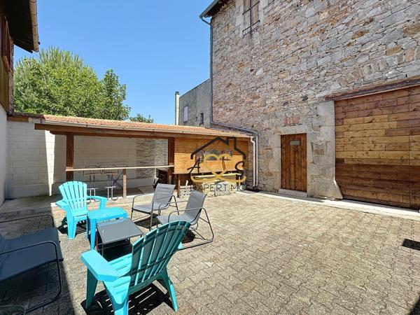 Billom (63160) Ensemble immobilier à Billom