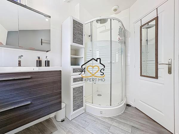 Billom (63160) Ensemble immobilier à Billom