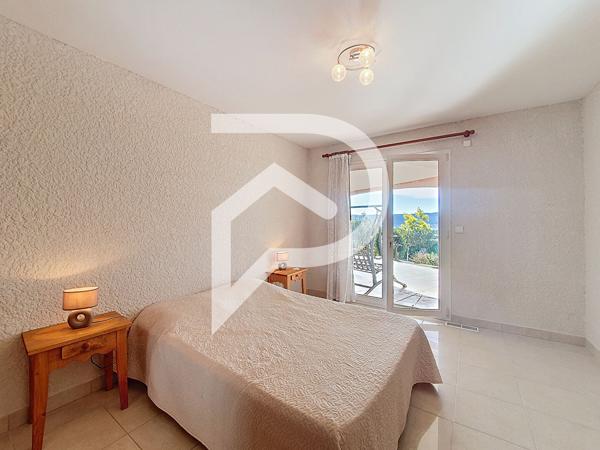 Maison 23 pièces 575 m2