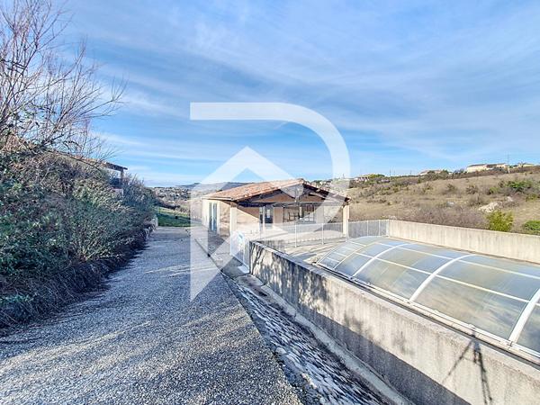 Maison 23 pièces 575 m2