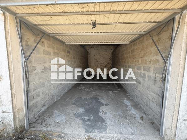Location Parking - RUE JEAN MERMOZ - Porte N°18 Rochefort 17300