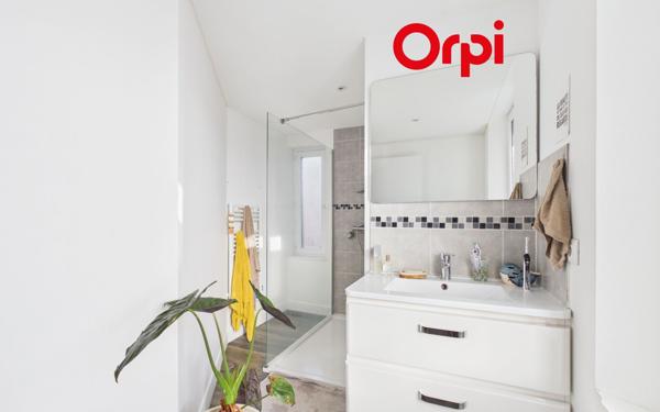 Appartement à louer    3 pièces •  Bernay