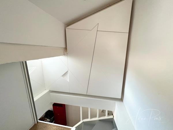 Dpt Var (83), à vendre LA SEYNE SUR MER appartement T3 de 62,85m² de surface totale Rénové.