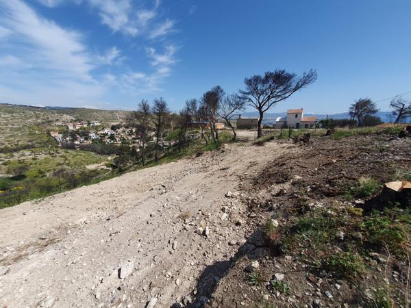 Marseille (13016) Terrain avec permis purgé – 1.087m² – projet de villa contemporaine de 185m² habitables – 13016 - secteur Est