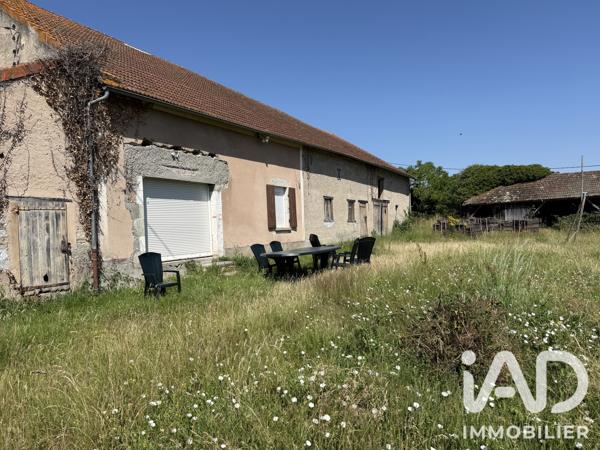 Maison à vendre 4 pièces 93,6 m² Saint-Rémy-en-Rollat