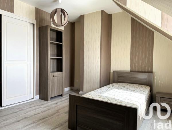 Maison traditionnelle 5 pièces de 119 m² à Octeville-sur-Mer (76930)