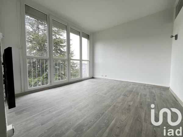 Appartement 2 pièces de 38 m² à Lillebonne (76170)