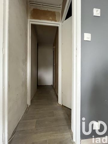 Appartement 2 pièces de 38 m² à Lillebonne (76170)