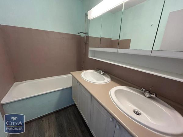 Appartement à louer 4 pièces 88.16m²