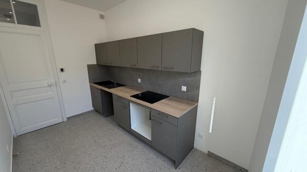 APPARTEMENT SUR LE PORT Nice 90 m2