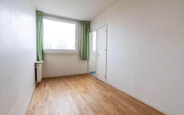 Appartement à vendre    4 pièces • 81,40 m2 Maisons-Alfort