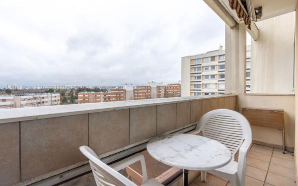 Appartement à vendre    4 pièces • 81,40 m2 Maisons-Alfort