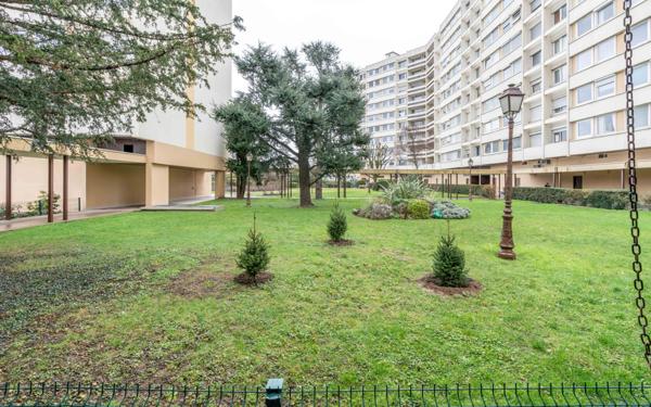 Appartement à vendre    4 pièces • 81,40 m2 Maisons-Alfort