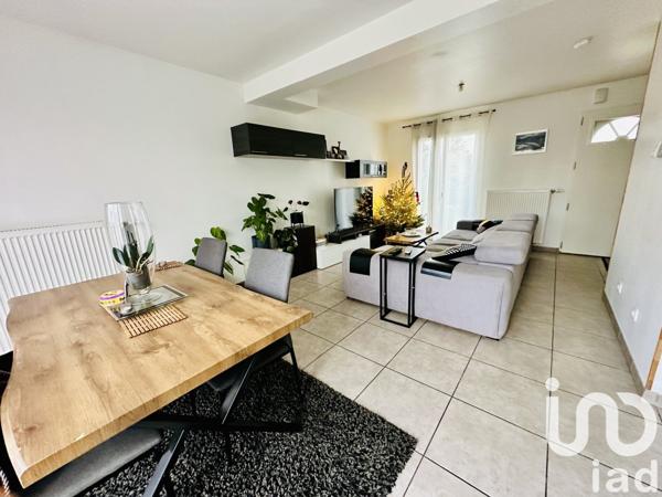 Maison 5 pièces de 92 m² à Mainvilliers (28300)