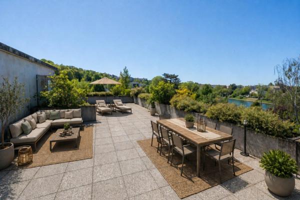 Appartement d’exception face à la Marne avec terrasse panoramique de 123 m² et rooftop privatif de 86 m²