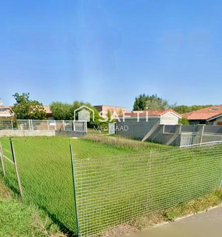 Terrain 380 m2 non viabilisé centre St Jory