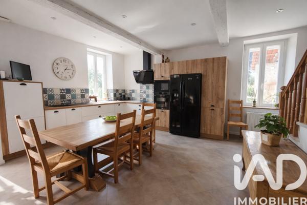 Maison à vendre 7 pièces 252 m² Bon-Encontre