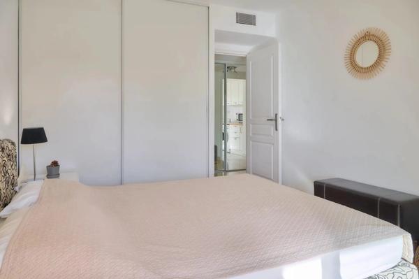 Vente Appartement 2 pièces 45 m2 à Nice