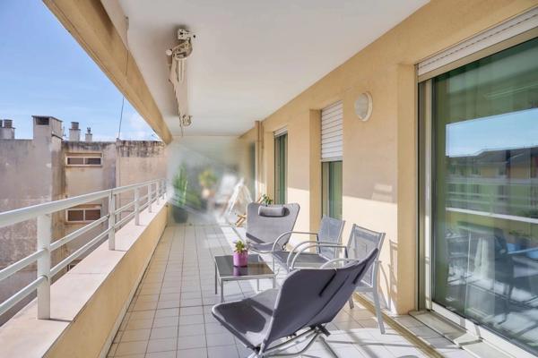 Vente Appartement 2 pièces 45 m2 à Nice