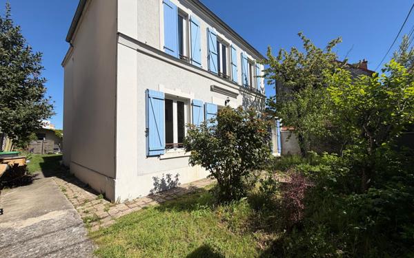 Maison à vendre    7 pièces • 190 m2 Saint-Maur-des-Fossés