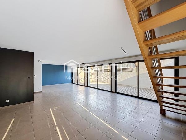 Loft d'exception avec terrasse de 40 m² et parking