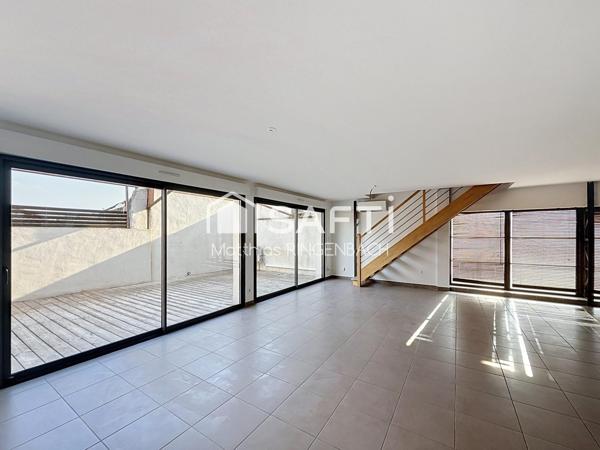 Loft d'exception avec terrasse de 40 m² et parking