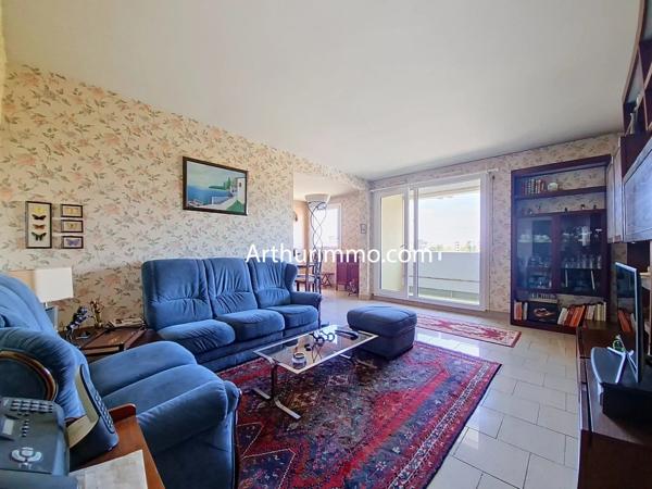 Vente                                                      Appartement
                        
                     4 pièces                      81 m2                     à Boissy-Saint-Léger